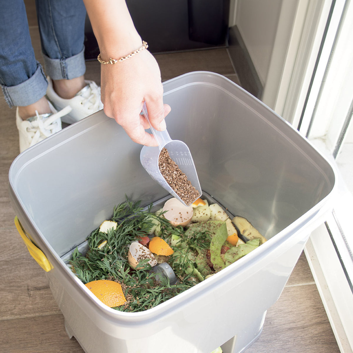 Verkoop Kit keuken composteerbak + compost activator HOZELOCK -